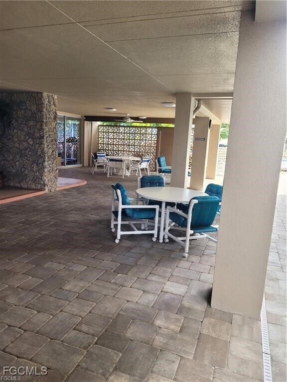 Building Photo - 4803 Sunset Ct