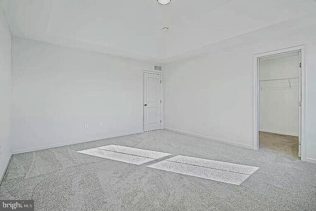 Foto del edificio - 20 Shillington Ln