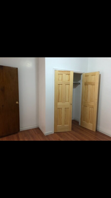 Building Photo - 742 68th St