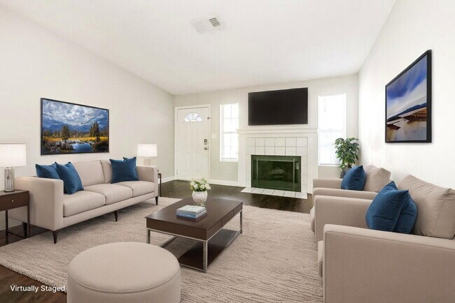 Foto del edificio - 2830 Robinson Wood Dr