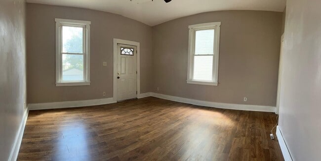 Building Photo - 3835 Borden St