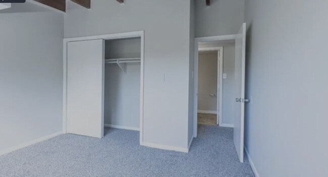 Interior Photo - Riverside Park