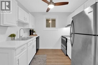 Building Photo - 9260 Arncliffe Ct