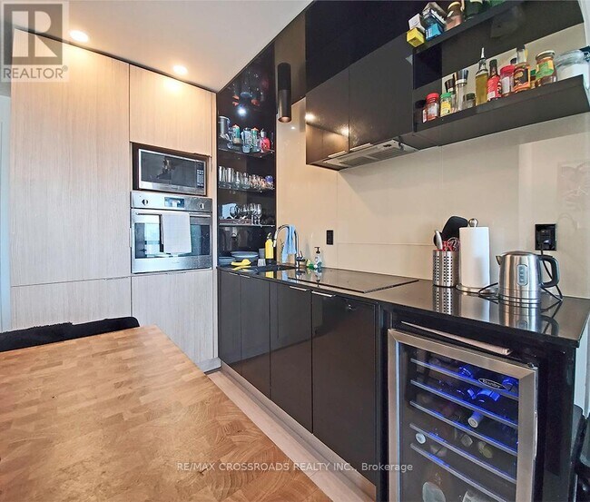 Photo du bâtiment - 70 Temperance St