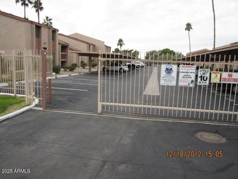 Foto principal - 7550 N 12th St