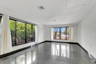 Building Photo - 187 Duke Dr