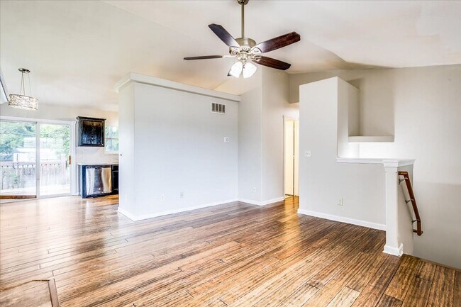 Building Photo - 2 weeks free!! South Wichita Gem! Save $$ ...