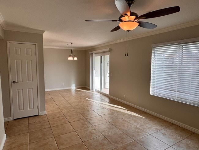 Building Photo - 43376 Cook St