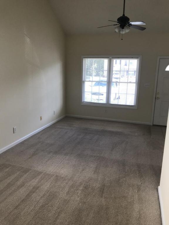 Building Photo - 111 Maddux Lane Unit E