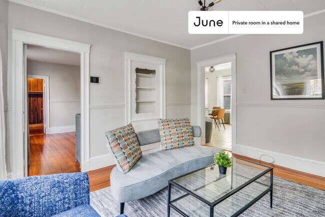 Foto del edificio - Room in Shared 3 bed/1 bath home in Somerville