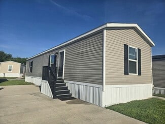 Building Photo - 44 Stebbins Dr