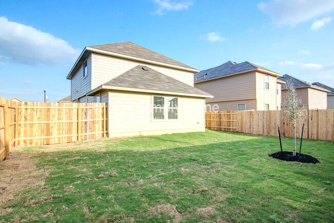 Foto del edificio - Hunters Pond - 10703 Goose Way, San Antoni...