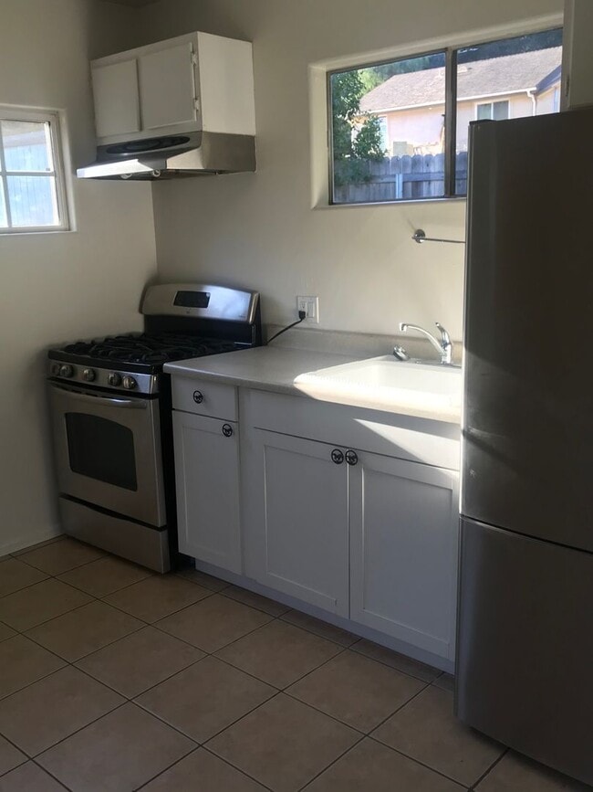 Foto del edificio - OJAI One bedroom cottage!