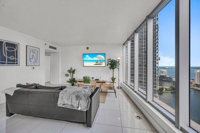 Foto del edificio - 485 Brickell Ave