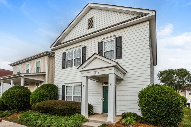 Building Photo - 3912 Sages Ave