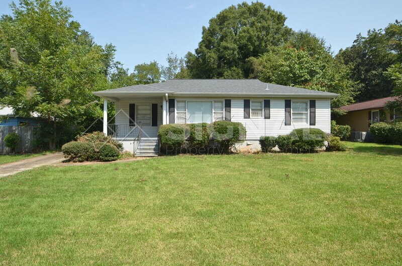 Primary Photo - 725 Meadowbrook Dr