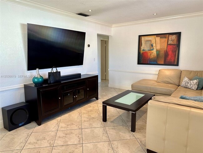 Foto del edificio - 2931 SW 25th St