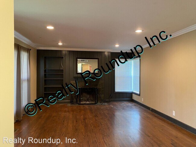 Foto del edificio - 3 br, 1.5 bath House - 1306 Benjamin Holt Dr