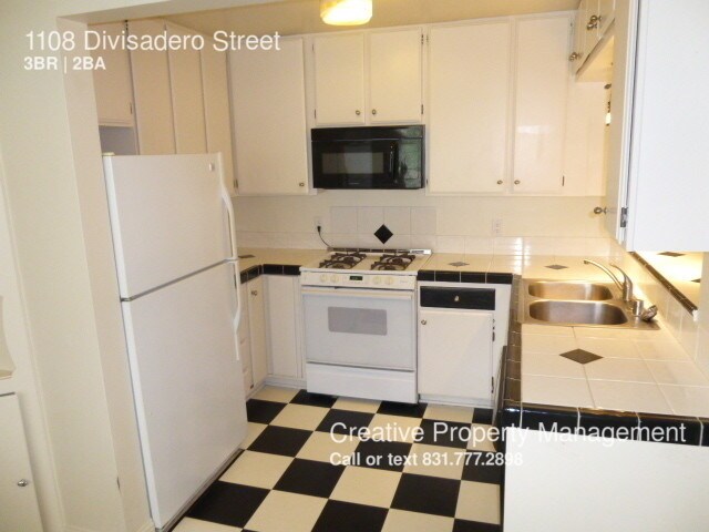 Building Photo - 1108 Divisadero St