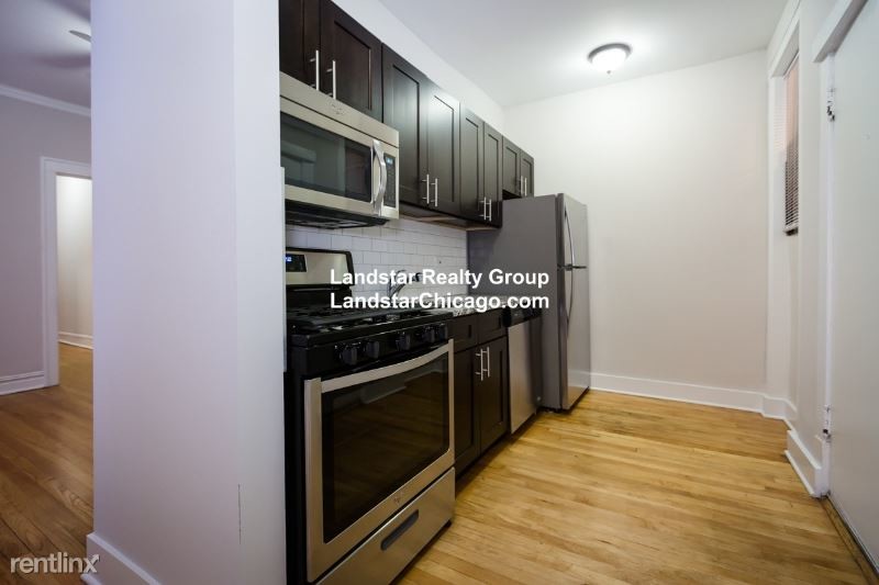 Primary Photo - 1418 W Devon Ave