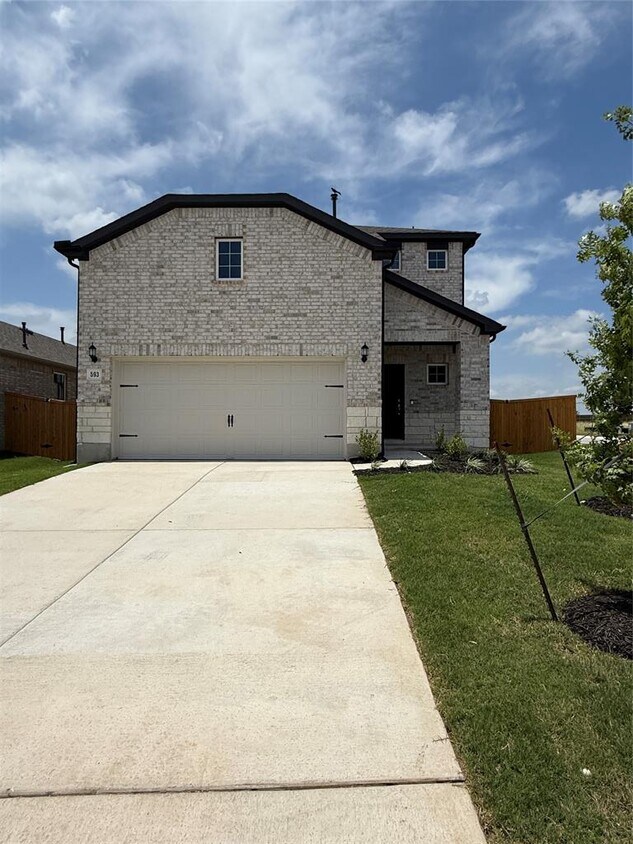 Foto principal - 593 Tailwind Dr