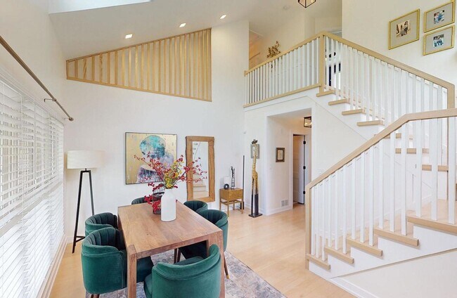 Foto del edificio - 2207 Periwinkle Ln