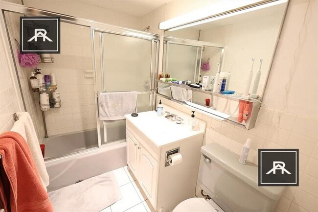 Foto del edificio - 1 bedroom in Brookline MA 02446
