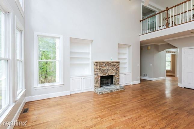 Building Photo - 4 br, 3 bath House - 6512 Dresden Court
