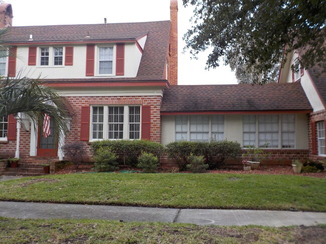 Building Photo - 1443 Avondale Ave
