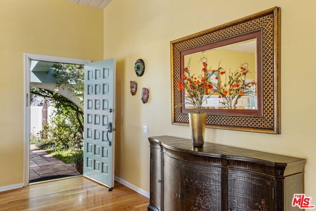 Foto del edificio - 1336 Bienveneda Ave