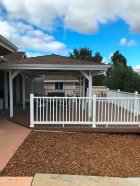 Foto del edificio - 1055 Tishlini Ln