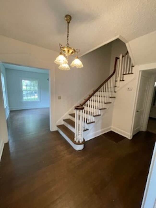 Foto del edificio - 1539 Isabel Ct