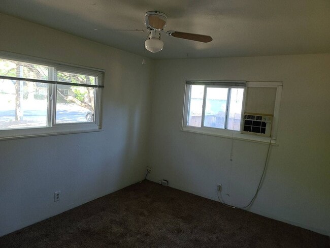 Foto del edificio - 1126 Sheridan Ave