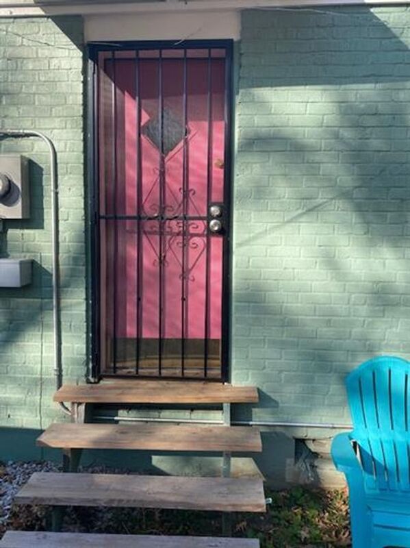 Foto del edificio - 2417 Deadrick Ave