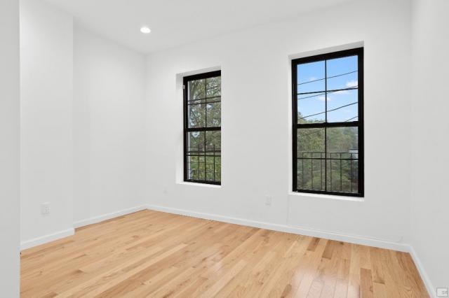 Building Photo - 2 bedroom in Brooklyn NY 11215