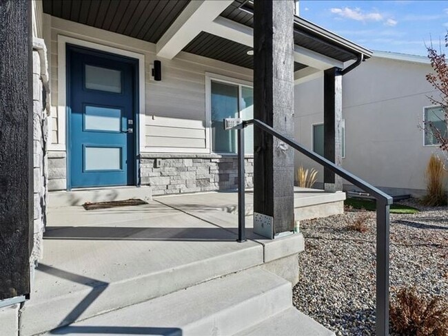 Foto del edificio - West Joran 3 bed 2 bath family home