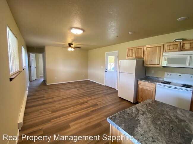Building Photo - 2 br, 2 bath House - 45 Bell Lane
