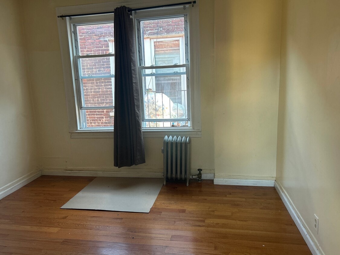 34-13-3498 98th St Unit 1, Queens, NY 11368 | Apartments.com