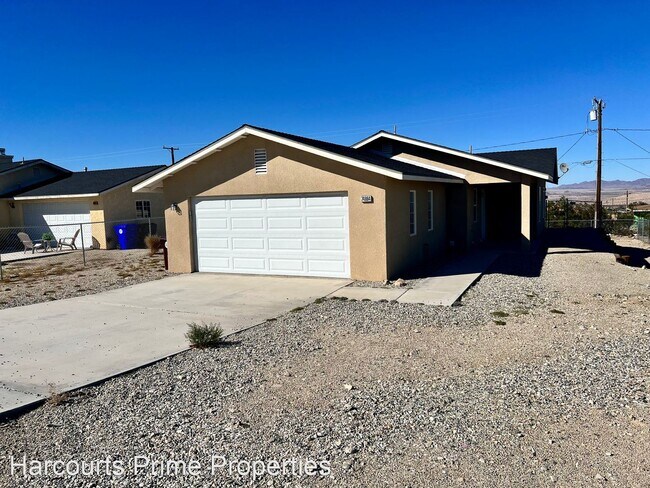 Building Photo - 3 br, 2 bath House - 74864 Aladdin Dr