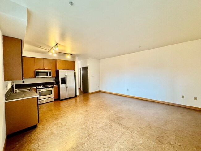 Foto del edificio - One-bedroom Condo right in the Heart of Capitol Hill!!!!!!