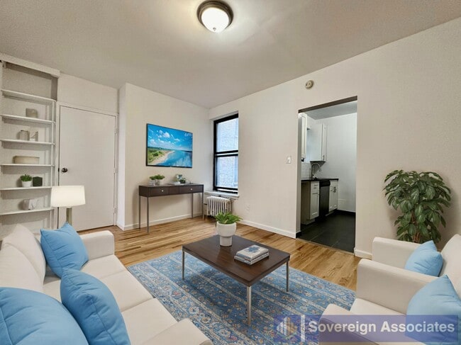 Building Photo - 401 E 68th St
