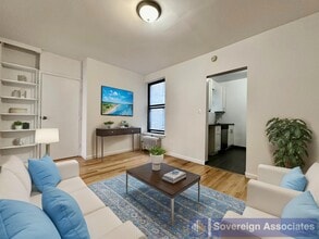 Building Photo - 401 E 68th St