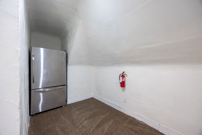 Foto del edificio - 508 E 9th Ave