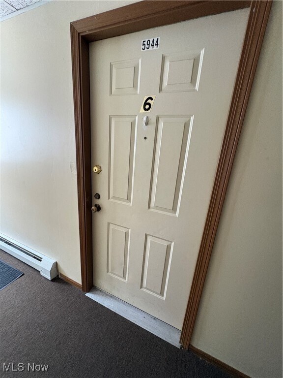 Foto del edificio - 5944 Callaway Cir