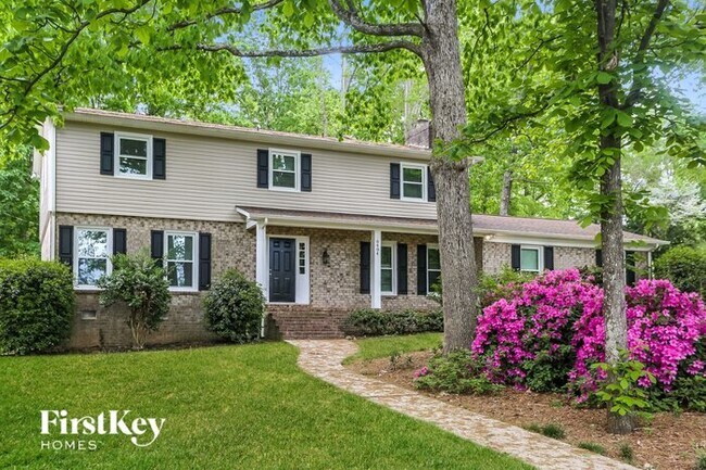 Building Photo - 6404 Pencade Ln