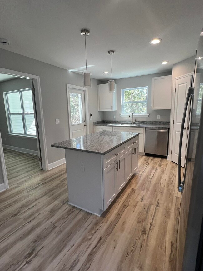 Building Photo - 74 Black Foot Rd