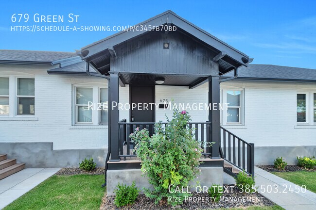 Photo - 679 Green St Townhome