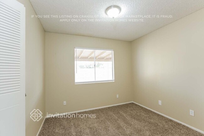 Foto del edificio - 2340 W Portobello Ave