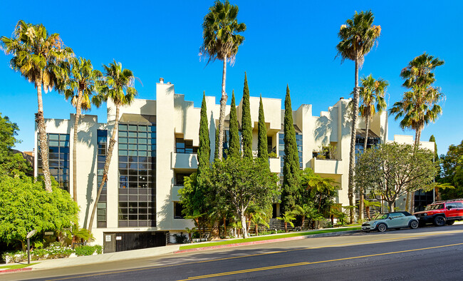 Foto del edificio - 11636 MONTANA Ave