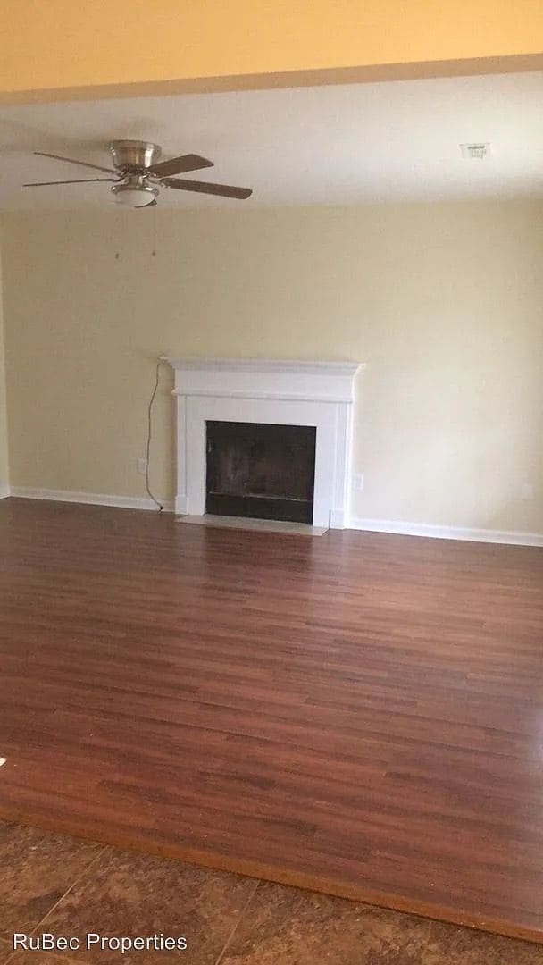 Building Photo - 7909 Donet Terrace Dr